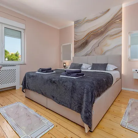 Amazing In With Wifi