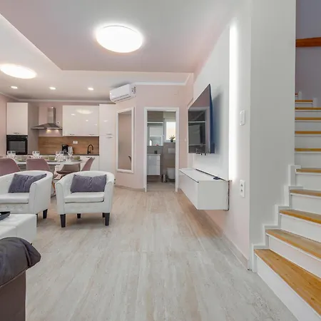 Gorgeous Home In Zadar 度假居 扎达尔